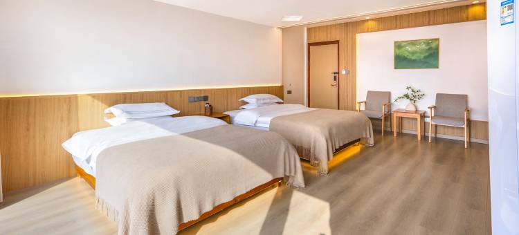 龙脊·云山居民宿(九龙五虎观景台店)图片