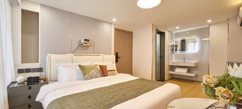 汐岸民宿(南京城北万象汇万寿地铁站店)图片