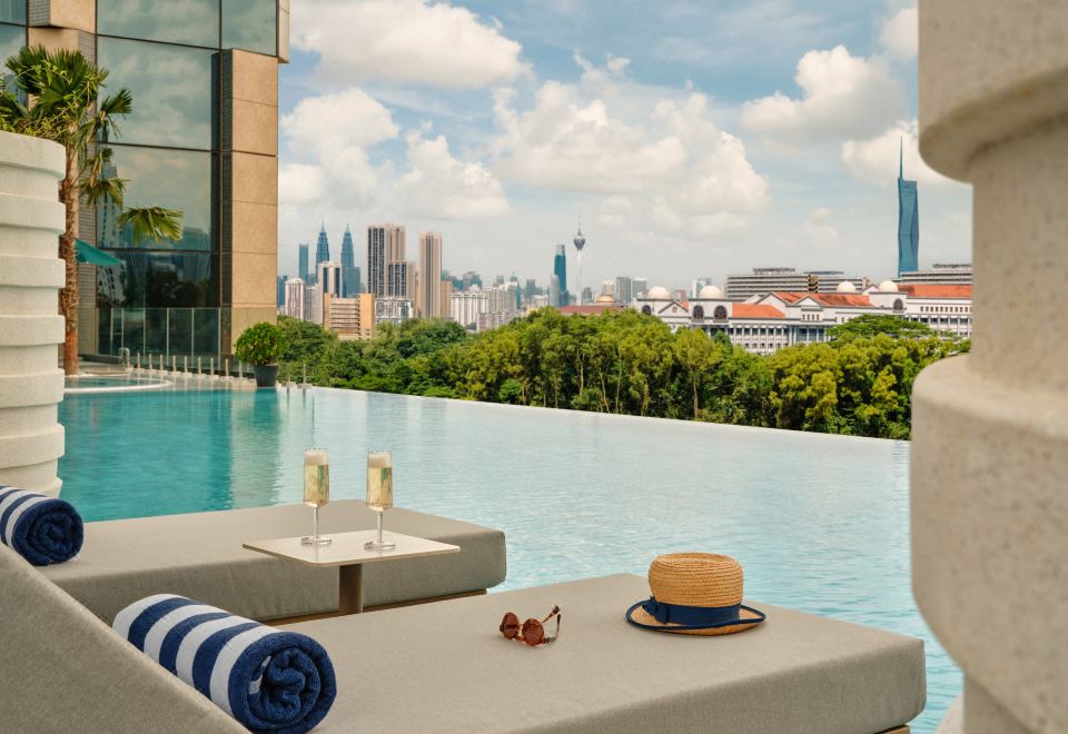 Hyatt Regency Kuala Lumpur At KL Midtown Over view