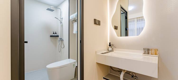 开封逸林酒店(清明上河园万岁山武侠城店)图片