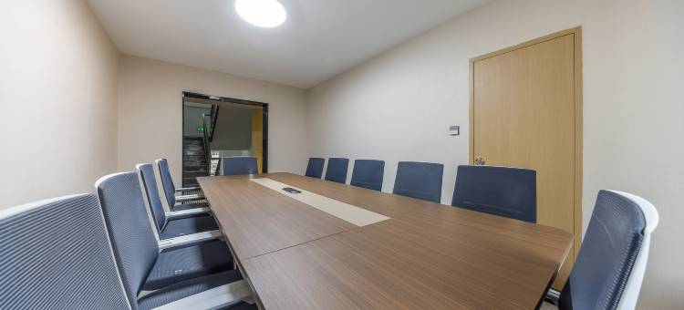 白银虹桥欢阁酒店图片