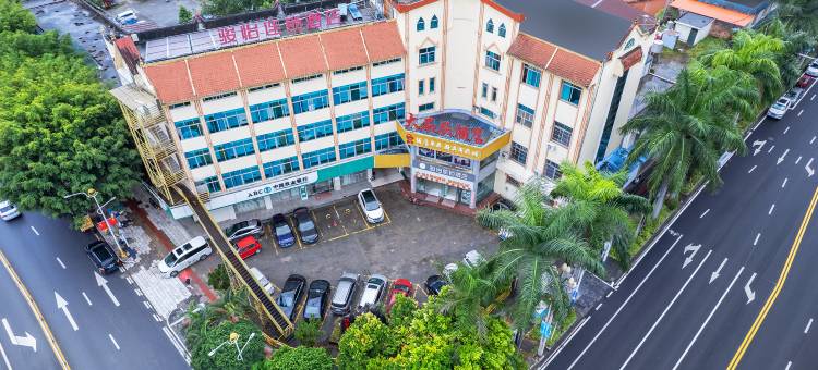 骏怡连锁酒店(德宏瑞丽旅游步行街店)图片