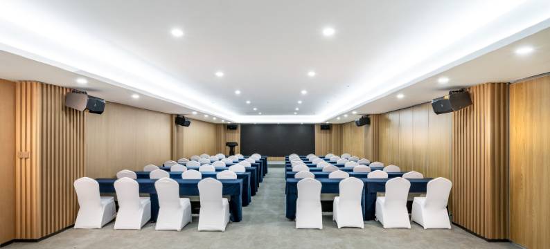 广州智选假日酒店(白云机场T2航站楼店)图片