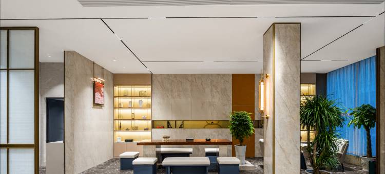 锦宏国际酒店(襄阳保康一中店)图片