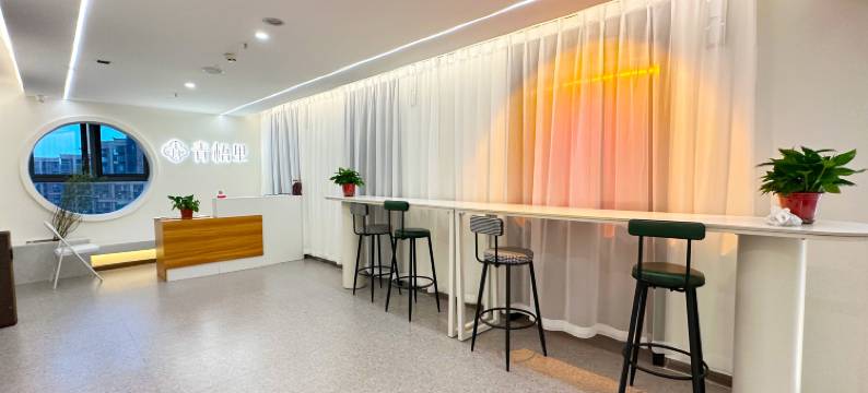 青梧里酒店(长沙省博物馆开福寺地铁站店)图片