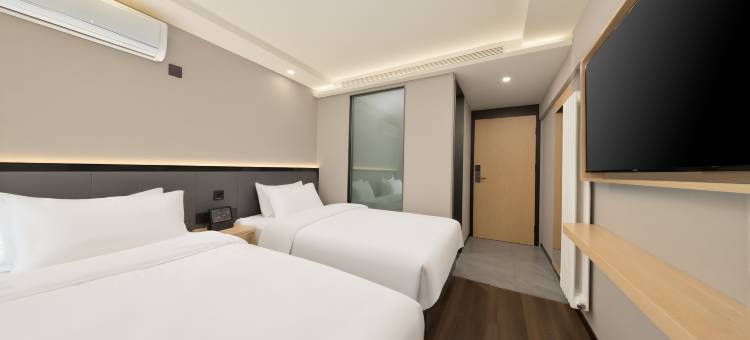 来得福轻雅酒店(北京天安门广场珠市口地铁站店)图片