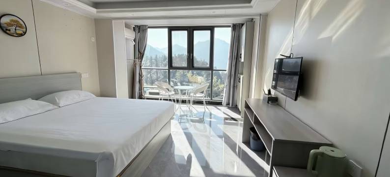 英山竹园酒店(桃花冲景区店)图片