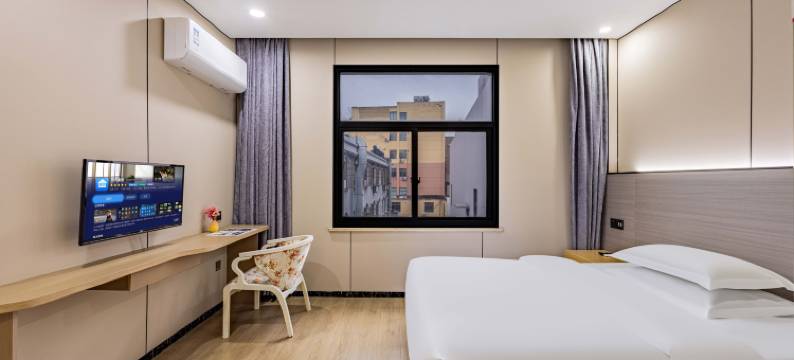 逸宿轻居酒店(宁波高教园区店)图片