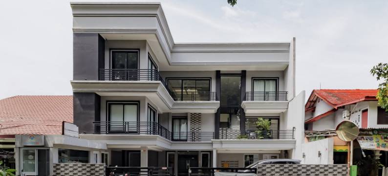 RedDoorz near Jakarta International Velodrome图片