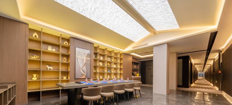 季枫国际酒店(呼伦贝尔扎兰屯店)图片