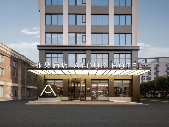 上海浦东顾唐路地铁站亚朵酒店