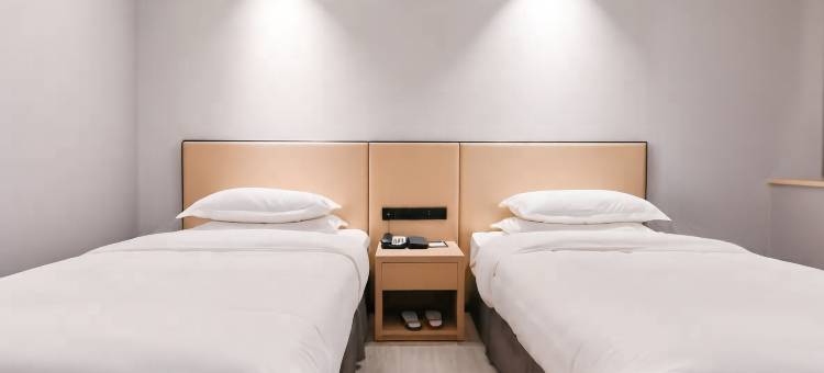 柏曼酒店(佛山广佛路嘉洲广场店)图片