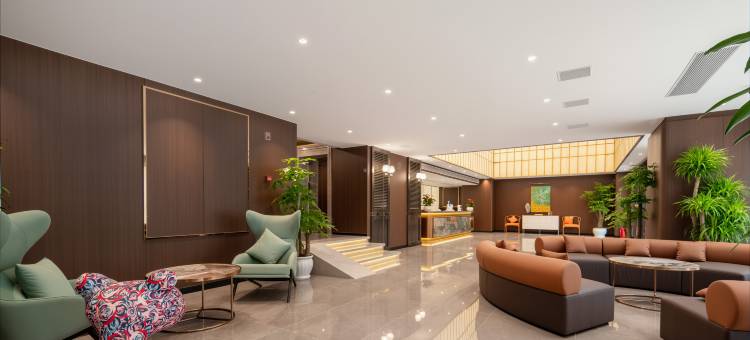 丽呈酒店(贵阳龙洞堡国际机场砂之船奥特莱斯店)图片