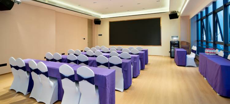 麗枫酒店(九江体育中心八里湖店)图片