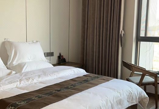 Yifeng Hotel Hotel Overview