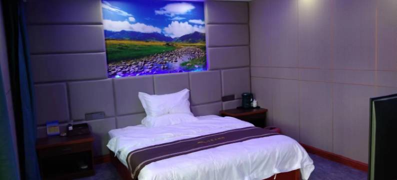 杂多县华辰大酒店图片