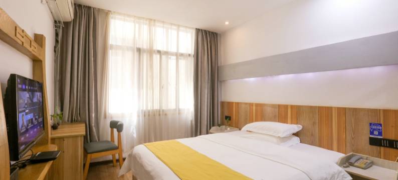 长悦人特色民宿(武陵源汽车站店)图片