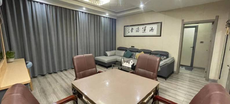 新野天润假日酒店图片