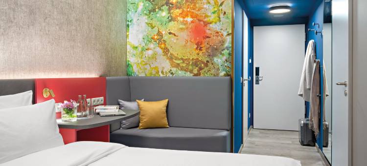 讷德林根Hey Lou酒店(Hey Lou Hotel Nördlingen)图片