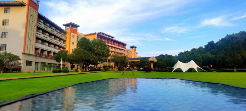 宁乡灰汤紫龙湾温泉度假区酒店图片