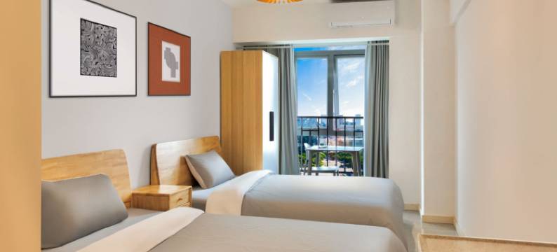 拾光里公寓(佛山世纪莲体育中心店)图片