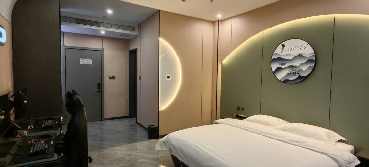 瓦洛兰电竞酒店图片