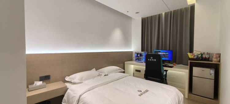 酉阳未来电竞酒店(龙潭古镇店)图片