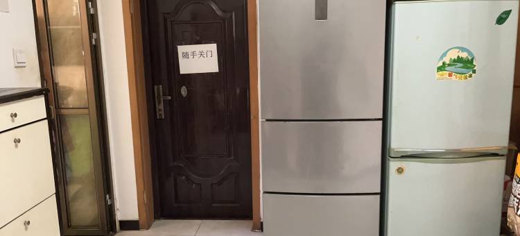 圆圆民宿(白堆子地铁站店)图片