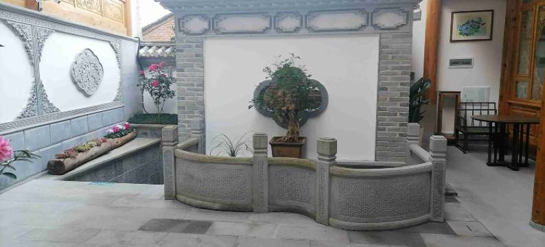 腾冲浅山原舍民宿(和顺古镇店)图片