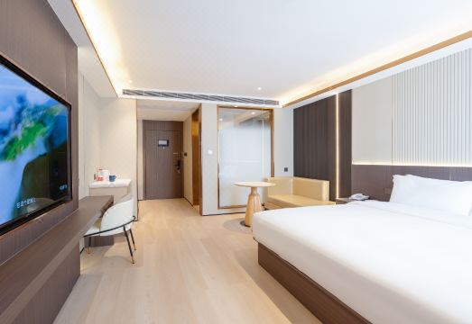 Starway Hotel (Zhuhai Gongbei Port Fuhuali) Hotel Overview