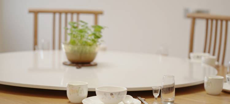 陌上花开民宿(七星岩石牌里店)图片