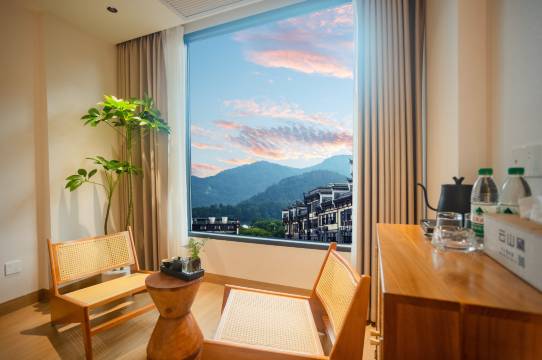 南岳丨云山黛 · InkPeak轻奢格调美宿(南岳大庙店)图片