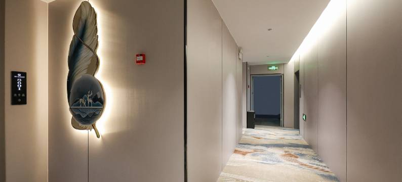 广昌临江轻奢酒店图片