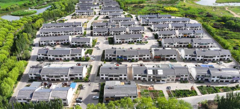 山涧拾里民宿(张掖湿地公园店)图片
