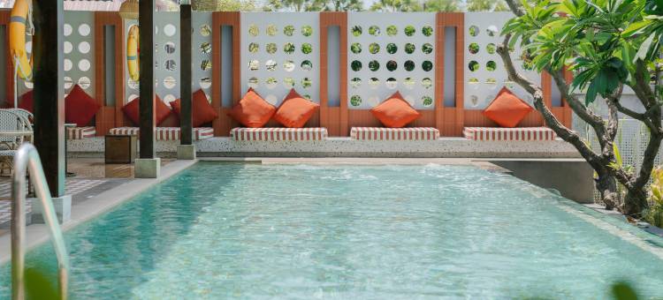 芭堤雅爱湾海滩度假酒店(A-ONE Pattaya Beach Resort)图片