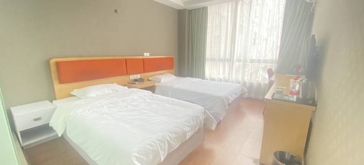 如家派柏·云酒店(防城港中心区乐天商业街店)图片