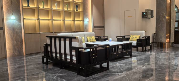 晨湾酒店(南昌湾里磨盘山森林公园店)图片