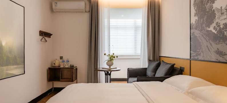 喜樂院子·影音民宿(成都玉林西路省体育馆地铁站店)图片