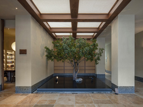 苏州观前街东中市亚朵酒店