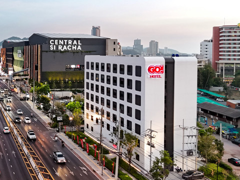 中部是拉差-Go Hotel