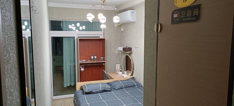 青岛星星空间民宿(五四广场店)图片