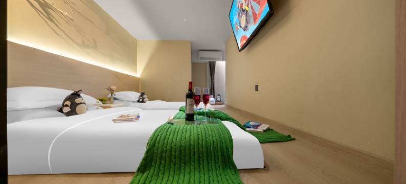 龙猫精灵酒店(成都宽窄巷子文殊院地铁站店)图片