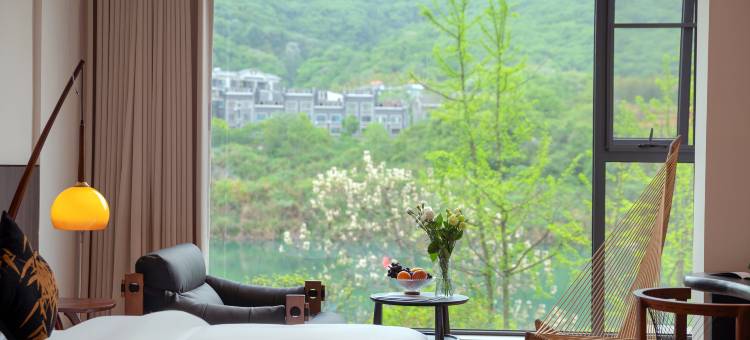 見山·不是山 | Mountain Echo江景度假民宿(郴州资兴东江湖店)图片
