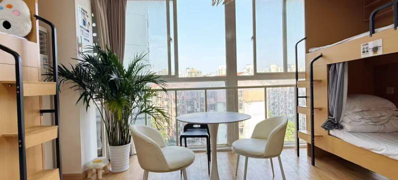 杭州微客青年旅舍(西湖文化广场店)图片