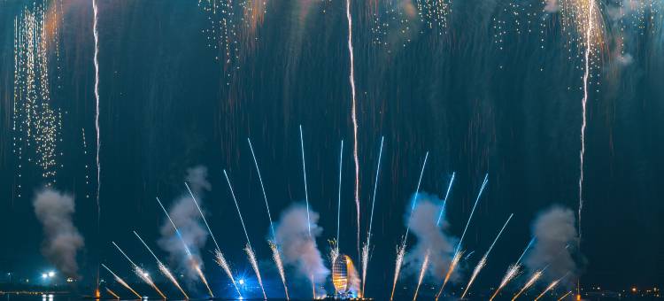 上海滴水湖洲际酒店图片