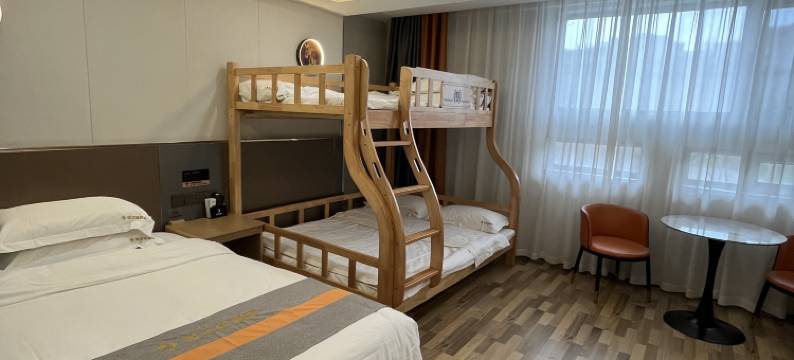 悦之途酒店(喀什古城景区店)图片