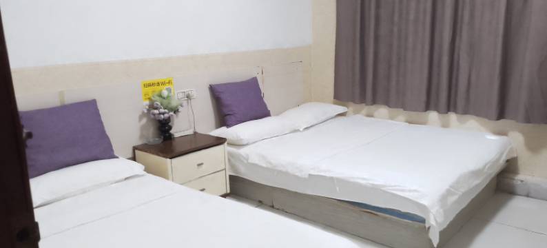 洪鑫旅馆(武汉江汉路地铁站协和医院店)图片