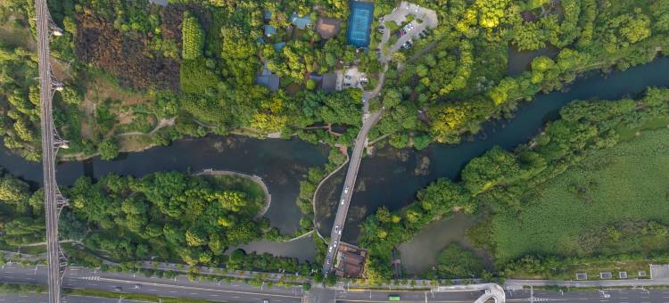 三亩七分·溪舍民宿(花溪十里河滩旅游度假区贵州大学地铁站店)图片