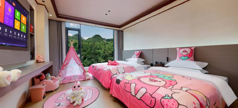 黄果树岩朵山近瀑民宿图片