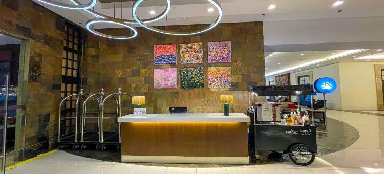 大雅台峰会岭大酒店(Summit Ridge Tagaytay)图片